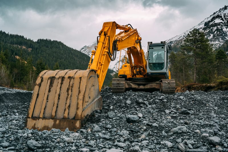 Bagger auf dem Berg